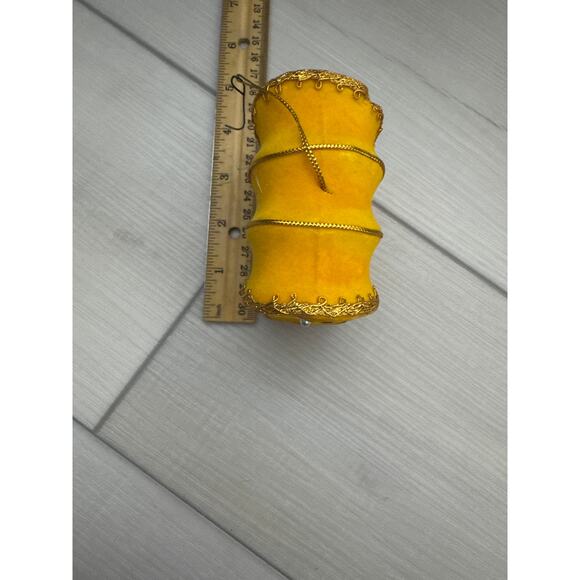 VTG Felt Covered Styrofoam Christmas Ornament Covered Wagon Yellow - Picture 8 of 8